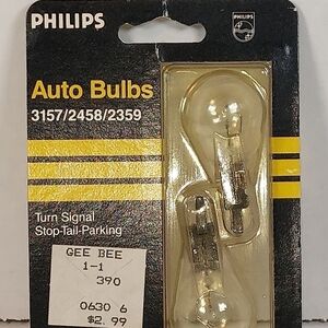 Vintage Philips Brake Light Bulb 3157/2458/2359 Bulbs NIP